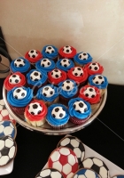 soccer-cup-cakes