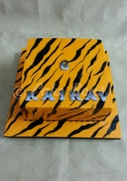 tiger-stripes-cake