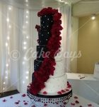 5-tier-wedding-cake.jpg-nggid03130-ngg0dyn-140x200x100-00f0w010c011r110f110r010t010